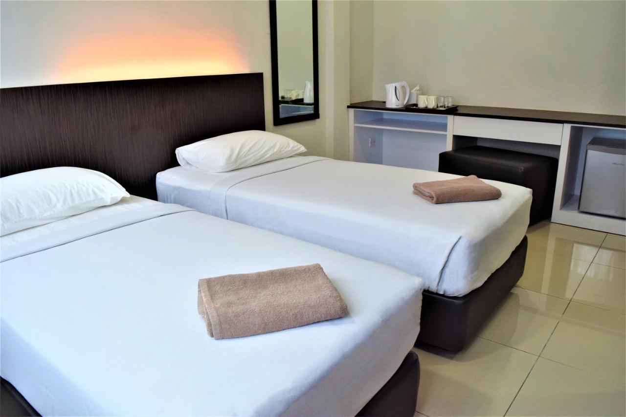 Desaru, Bayu Balau Beach Resort Bandar Penawar Zewnętrze zdjęcie